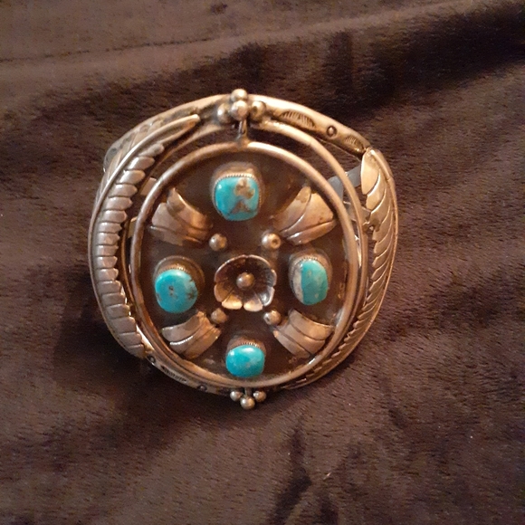 Native American Reversible Cuff - Picture 10 of 10